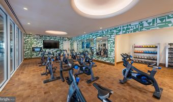 4710 ELM St 1B-W-0101, Bethesda, MD 20814