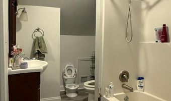100 S BETHLEHEM Pike 3, Ambler, PA 19002