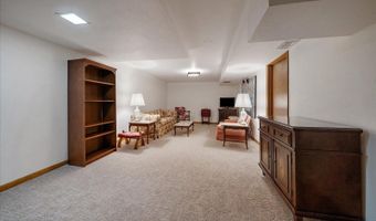 667 S Oswego Ct, Aurora, CO 80012