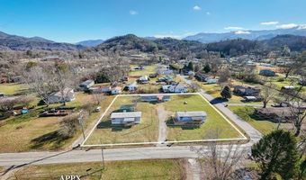 159 Connaheta Ave, Andrews, NC 28901