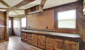 122 Edgewood Dr, Bedford, IN 47421