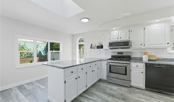 136 Frankfort St, Cranston, RI 02910