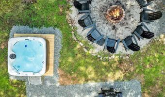 238 King Arthur Rd, Blakeslee, PA 18610