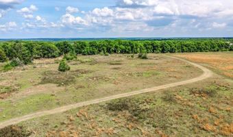 1704 Cobb Rd, Baker, FL 32531