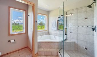 471 WORTON Ln, Auburn, WY 83111