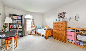 4823 Shamrogue Ct, Allison Park, PA 15101