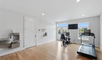 825 NE Heights Ln, Bentonville, AR 72712