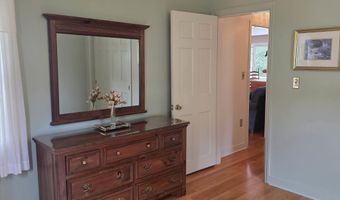 72 Green Mdw, Brattleboro, VT 05301
