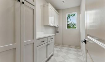 23 Kirkwall Ln, Bella Vista, AR 72715