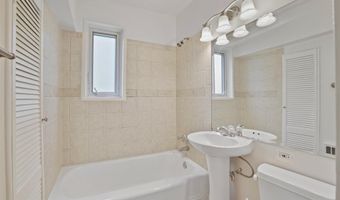 10411 MONTROSE Ave 10411, Bethesda, MD 20814