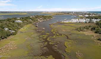 145 Hoop Pole Creek Dr B, Atlantic Beach, NC 28512