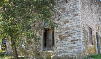 105 Couch St, Alton, MO 65606