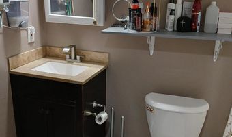 511 N ARMISTEAD St 303, Alexandria, VA 22312