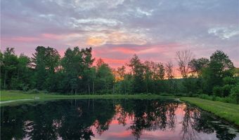8509 Hill Rd, Alden, NY 14711