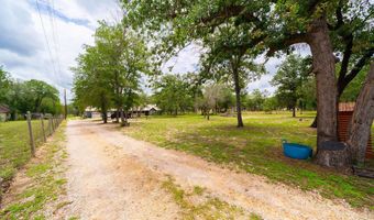 759 FALLING LEAVES Dr, Adkins, TX 78101