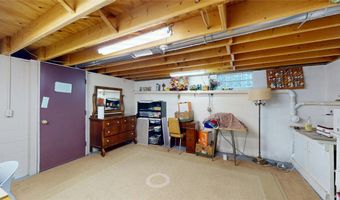 3840 CHAPEL HILL Dr, Erie, PA 16506