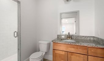 360 W 2nd 11, Boston, MA 02127