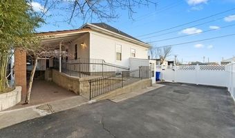 543 N Broadway 2, East Providence, RI 02914