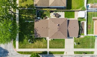 365 W Myrick Ave, Addison, IL 60101