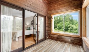 98 Woodview Hts, Bradford, NH 03221