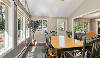 8 Brookdale Cir, Billerica, MA 01821