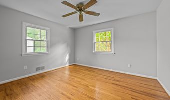 111 N FAIRFIELD Dr, Dover, DE 19901