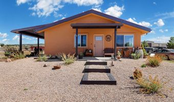 945 E Latigo Ct, Paulden, AZ 86334