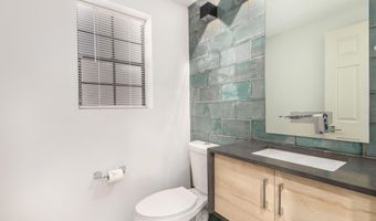 2085 N SUNSET Dr, Chandler, AZ 85225