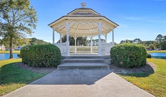 4 Wellington Ct, Bluffton, SC 29910
