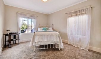 4562 Lomita, Los Angeles, CA 90019