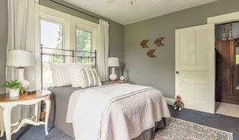 990 River St, Allegan, MI 49010