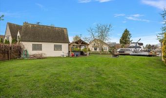 6507 Dyke Rd, Algonac, MI 48001