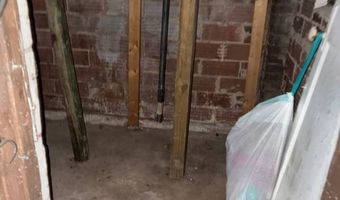3003 Moore St, Ashland, KY 41101