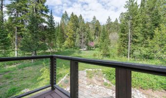 386 SPRUCE St, Alpine, WY 83128