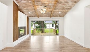 2406 E 23rd St, Alva, FL 33920