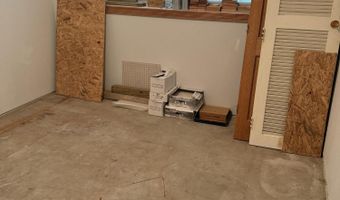 1418 Wheeler St, Ames, IA 50010