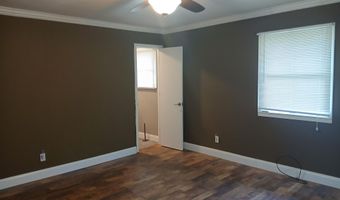 607 Terrace Dr, Aurora, MO 65605