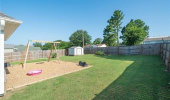 120 Lake Dr, Alma, AR 72921