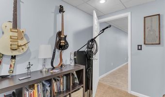 2429 Rosswood Ln, Arnold, MO 63010