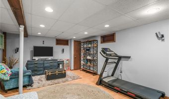 620 Buck Hill Rd, Burrillville, RI 02859
