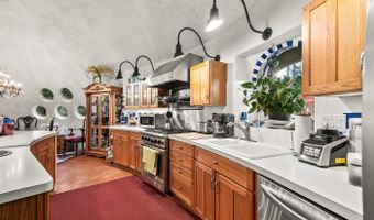 123 E Mountain View Rd, Clark Fork, ID 83811