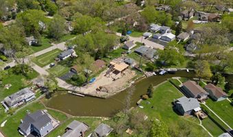39457 N Forest Ave, Antioch, IL 60002