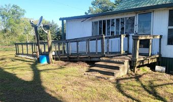1658 County Road 4305, Annona, TX 75550