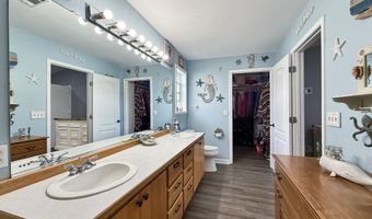 914 EASY St, Brookings, OR 97415