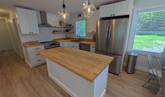 40 Back Belmont Rd, Belfast, ME 04915