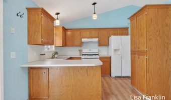 5541 Eric St, Allendale, MI 49401