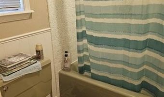 1232 S Rockford Rd, Ardmore, OK 73401