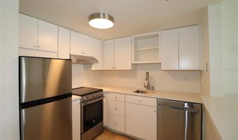 618 ORANGE Dr 207, Altamonte Springs, FL 32701