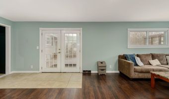 297 E Washington St, Almont, MI 48003