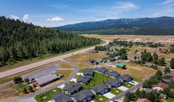 275 RIVER VIEW Cir 1, Alpine, WY 83128